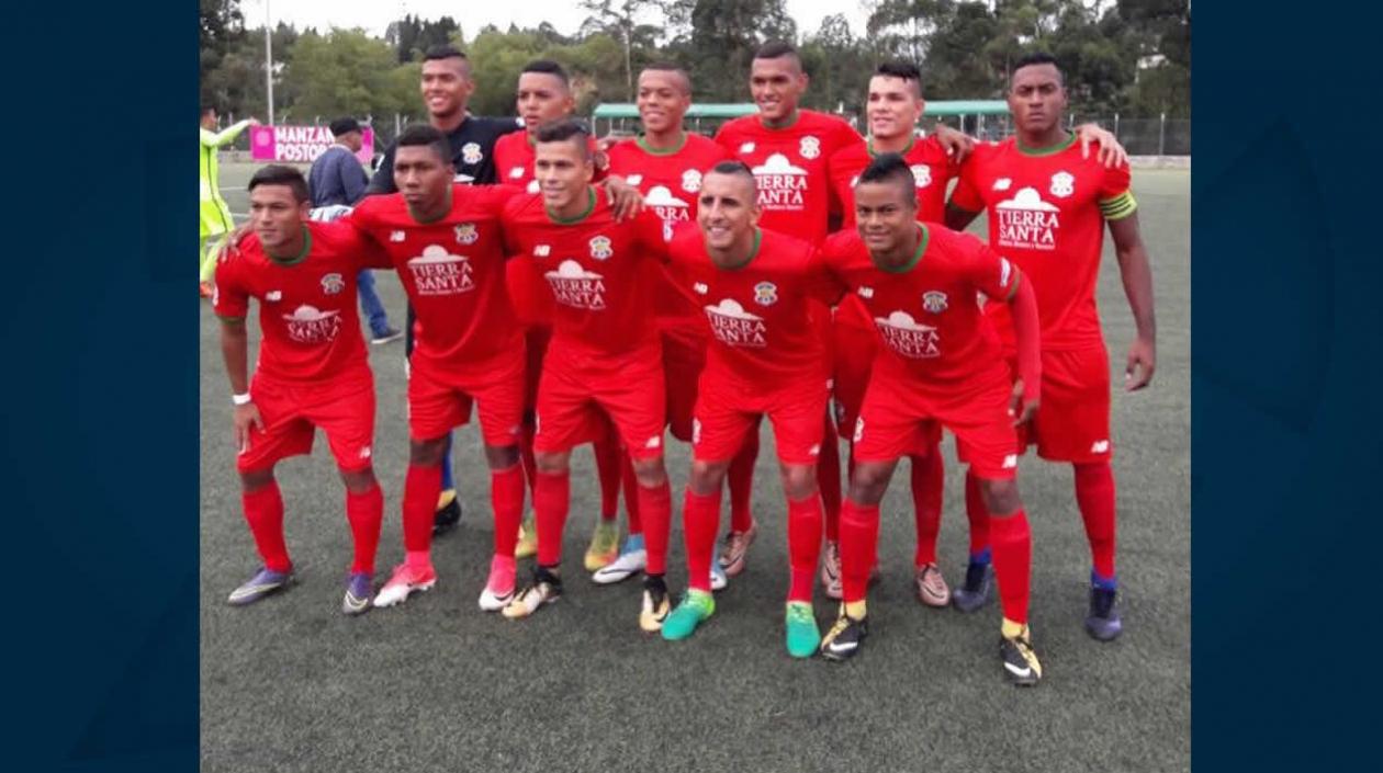 Arriba  de izquierda a derecha, Sergio Pabon, Isaac Rivera, Kevin Aladesanmi, Homer Martínez, Camilo Díaz y Willer Ditta. Abajo, en el mismo orden, Andres Palmezano, Joan Castro, Johan Bocanegra, Carlos Esparragoza y Luis Sandoval.