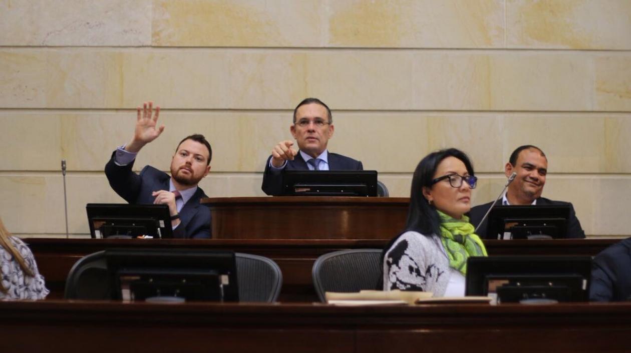 Congresista Efraín Cepeda, presidente del Senado.