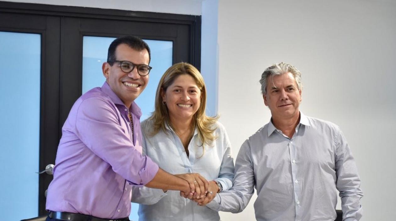 La Secretaria de Salud, Alma Solano, dio a conocer el nombre del operador.