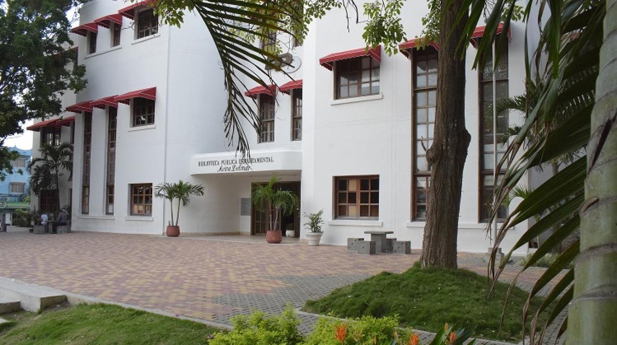 Biblioteca Meira Delmar.