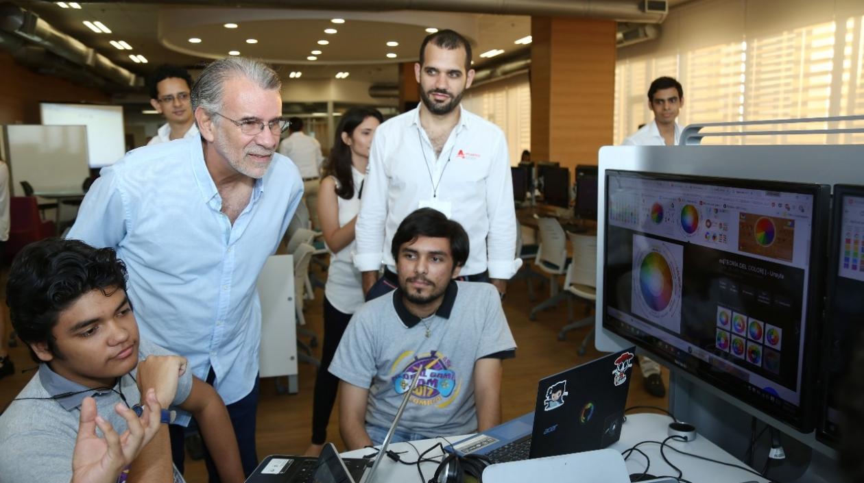 Son 9 cursos en total. 