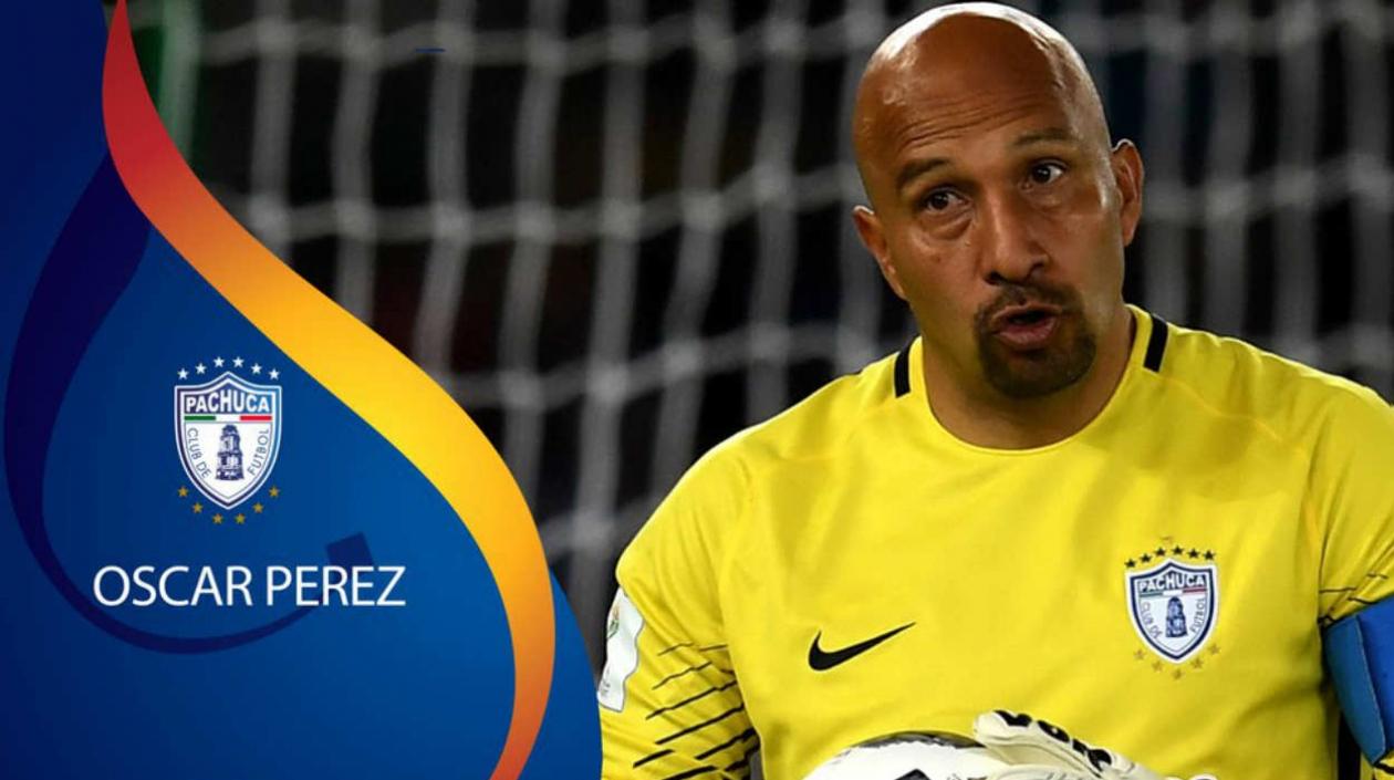 Óscar Pérez, arquero mexicano. 