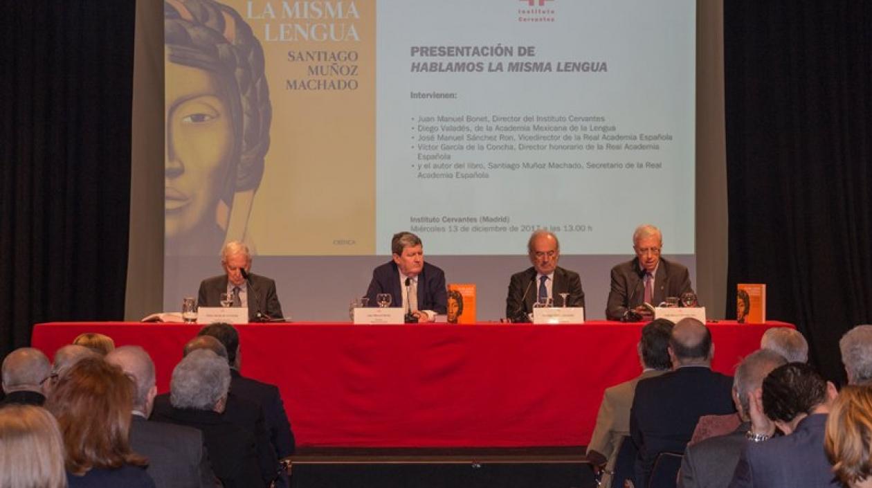 El director del Instituto Cervantes ha recibido hoy a una representación de académicos de la RAE y a los presidentes y miembros de las corporaciones de la Asale Informa. 