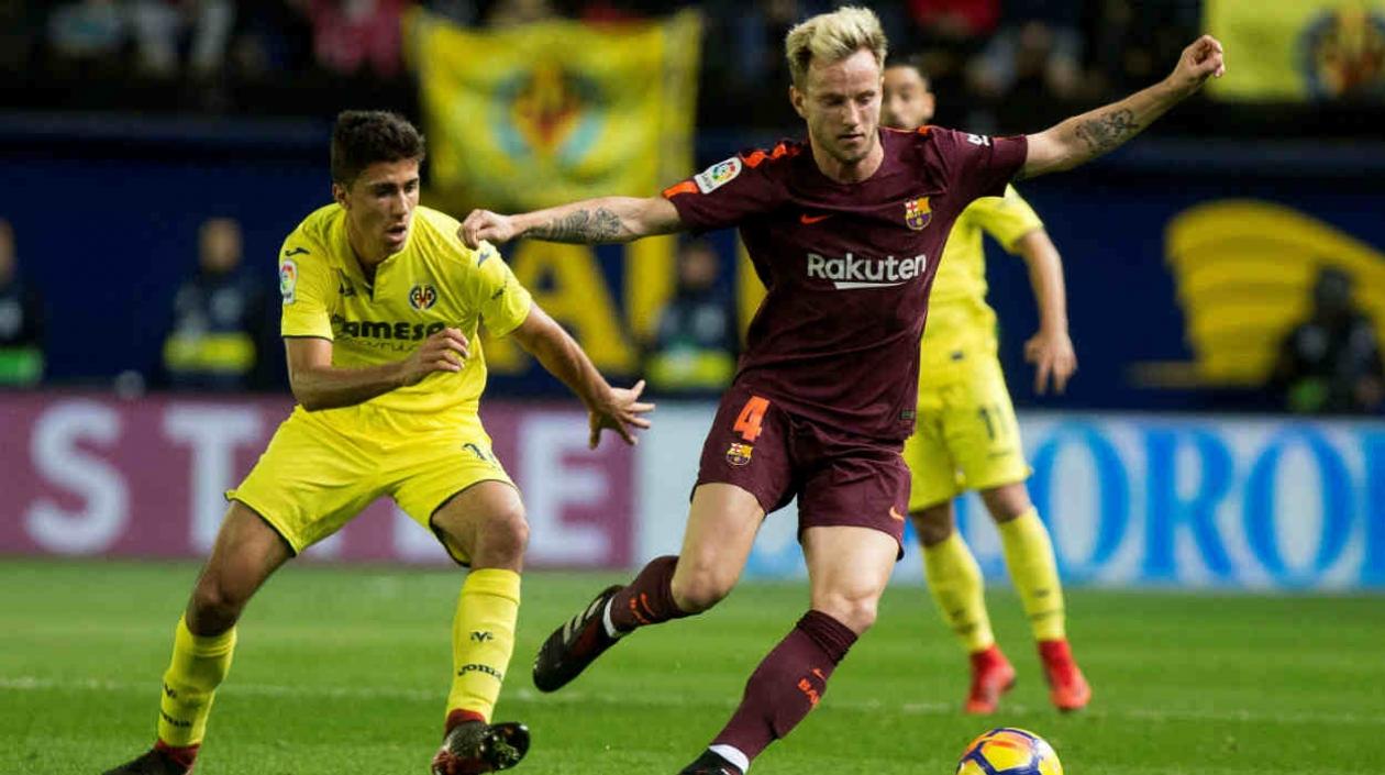 Ivan Rakitic en una acción de juego ante el Villarreal. 