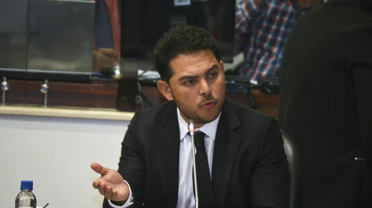 Representante a la Cámara por Bogotá, Efraín Torres.