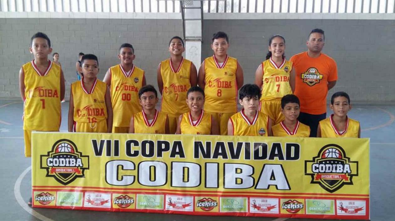 Edición del año anterior del torneo de baloncesto. 