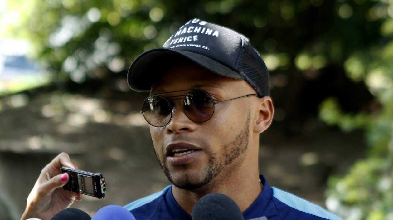 Juan Camilo Zúñiga, lateral colombiano. 