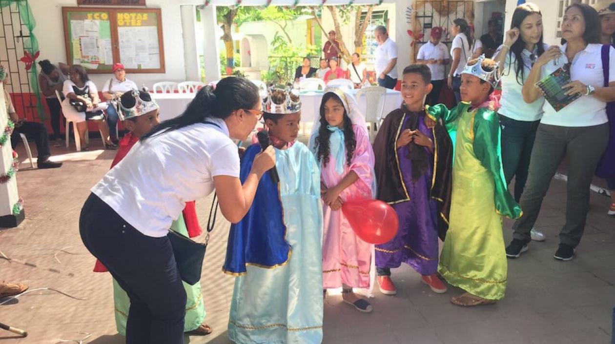 Apertura de la Novena en Los Pendales.