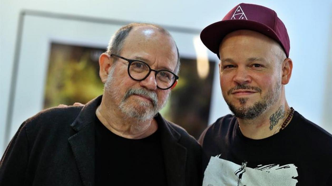 El cantautor cubano Silvio Rodríguez y el músico puertorriqueño René Pérez, exintegrante del dúo Calle 13.