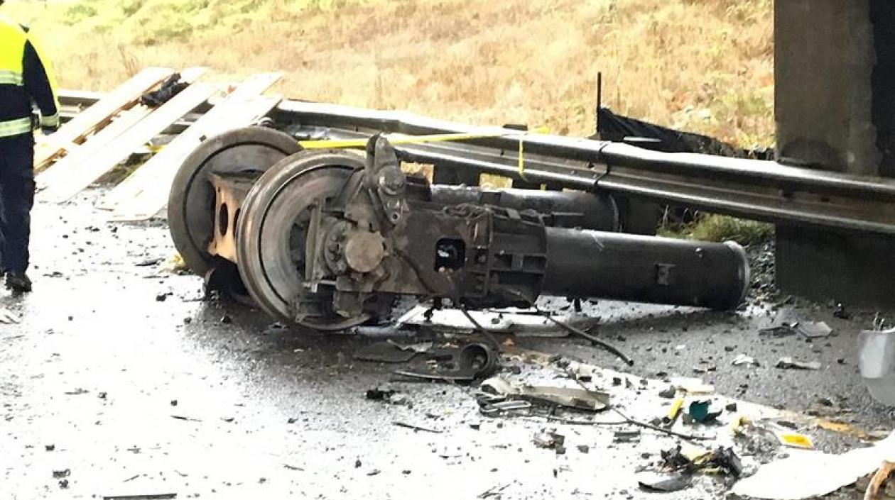 El servicio ferroviario Amtrak informó que en el tren accidentado inauguraba la ruta entre Seattle y Portland.