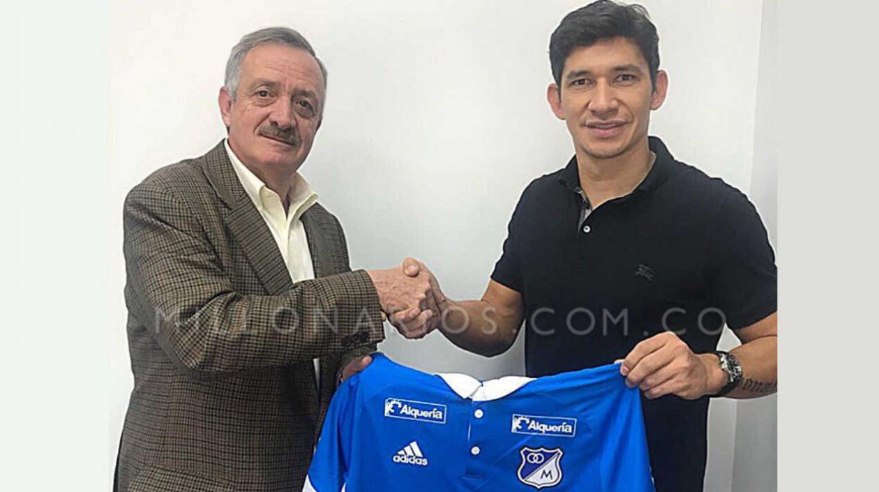 Roberto Ovelar fue presentado por Millonarios. 