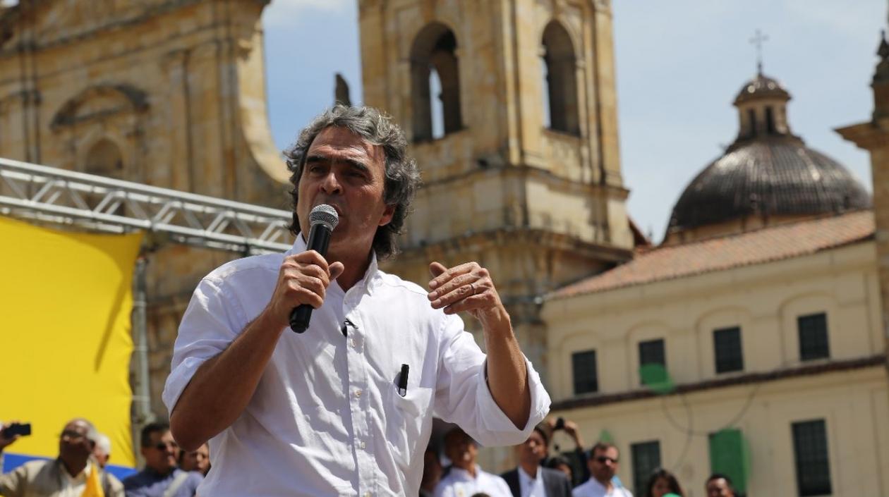 Fajardo durante su presentación.