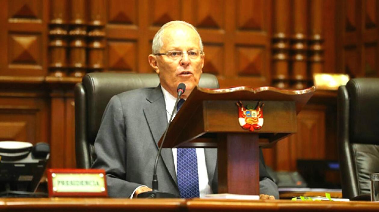 Pedro Pablo Kuczynski, Presidente del Perú, interviniendo en el Congreso.