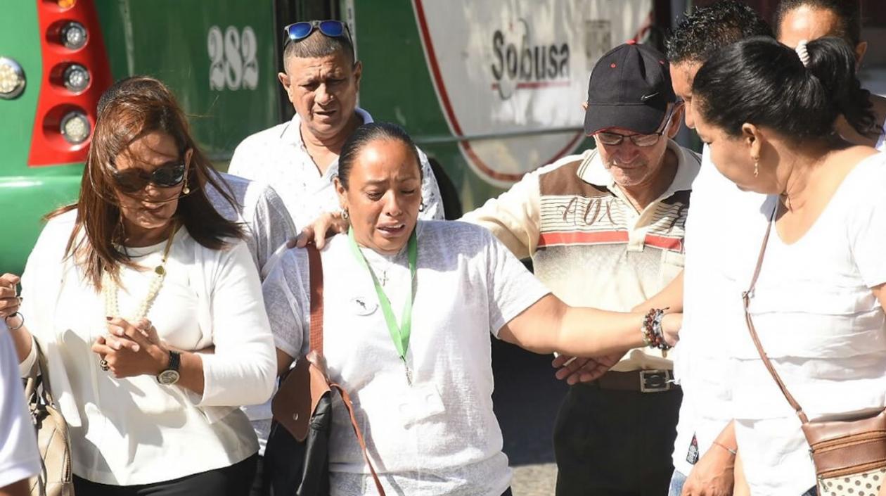  Luz Divina Cabarcas, madre de la joven