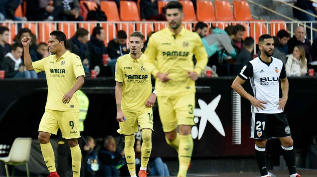 Carlos Bacca celebra el gol del triunfo. 