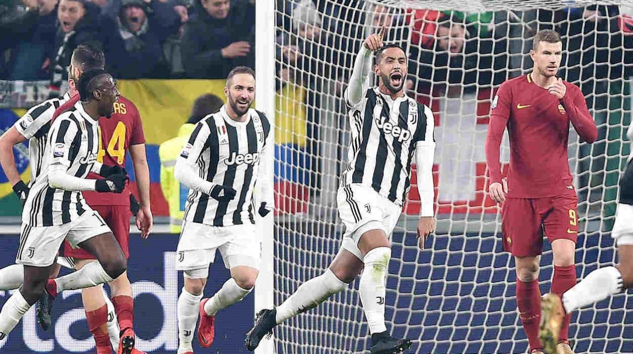 Medhi Benatia celebra el gol que al final fue el del triunfo. 