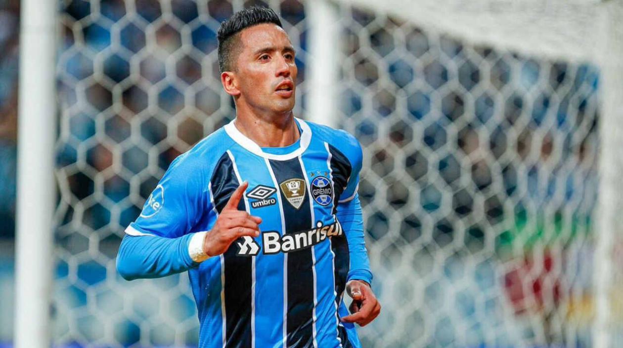 Lucas Barrios, delantero argentino nacionalizado paraguayo. 