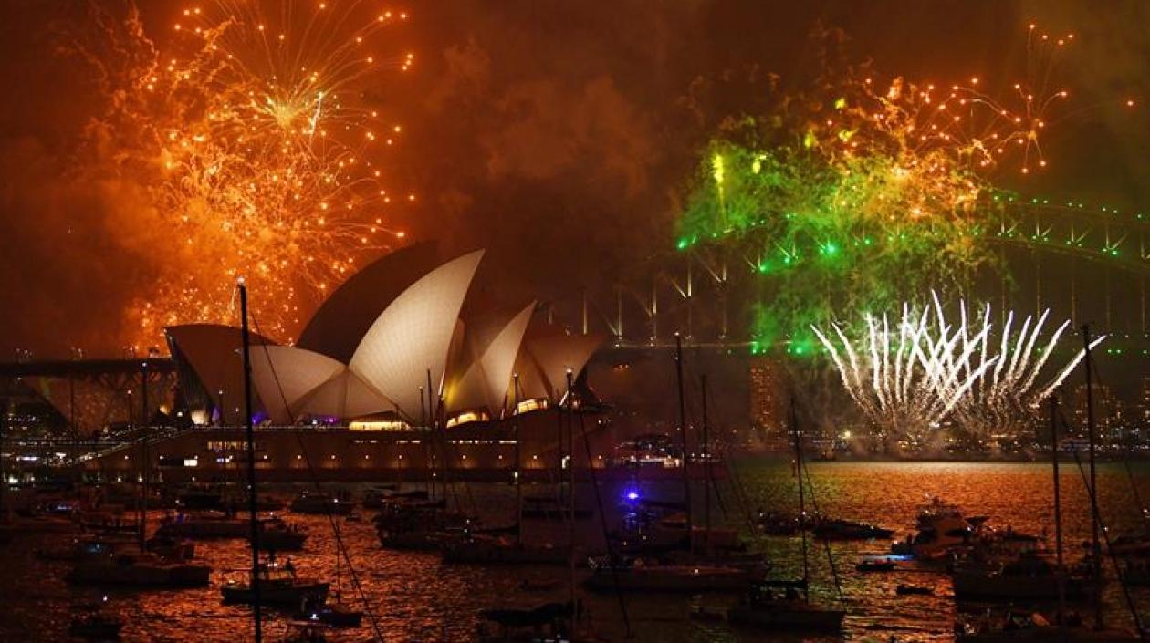 Pirotecnia en Australia para recibir el 2018.