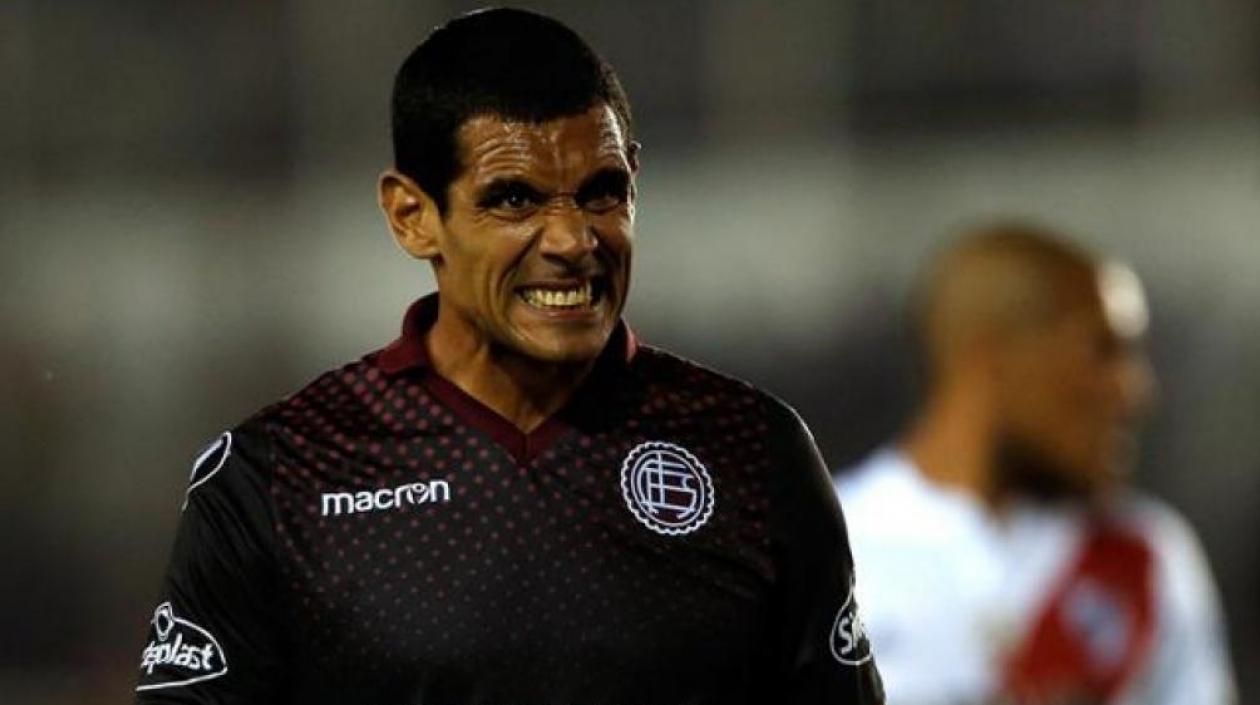 El delantero argentino José Sand.