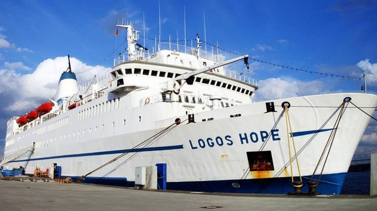 El barco Logos Hope anclado en Barranquilla.