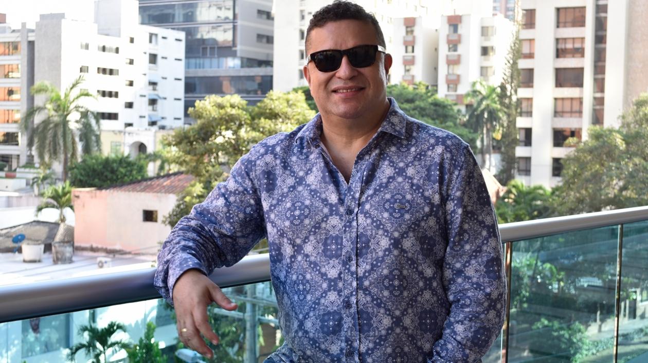 El productor musical nominado al Grammy, Juventino Ojito.