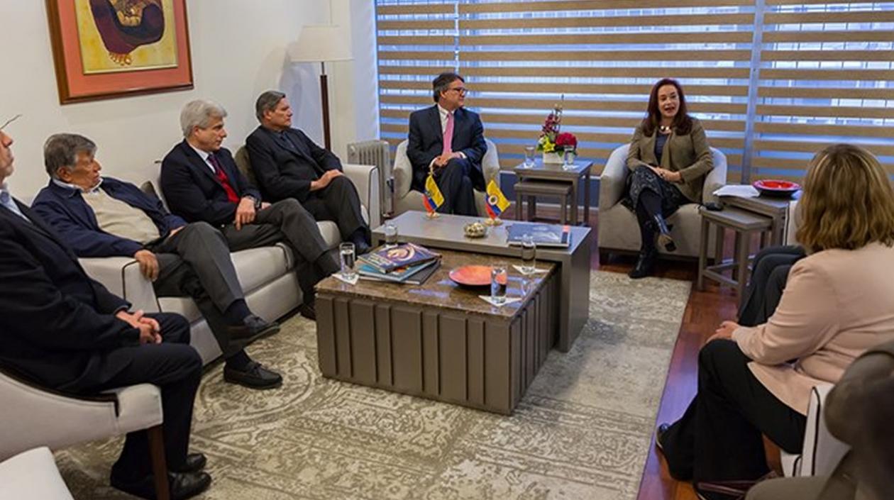 María Fernanda Espinosa y Gustavo Bell Lemus