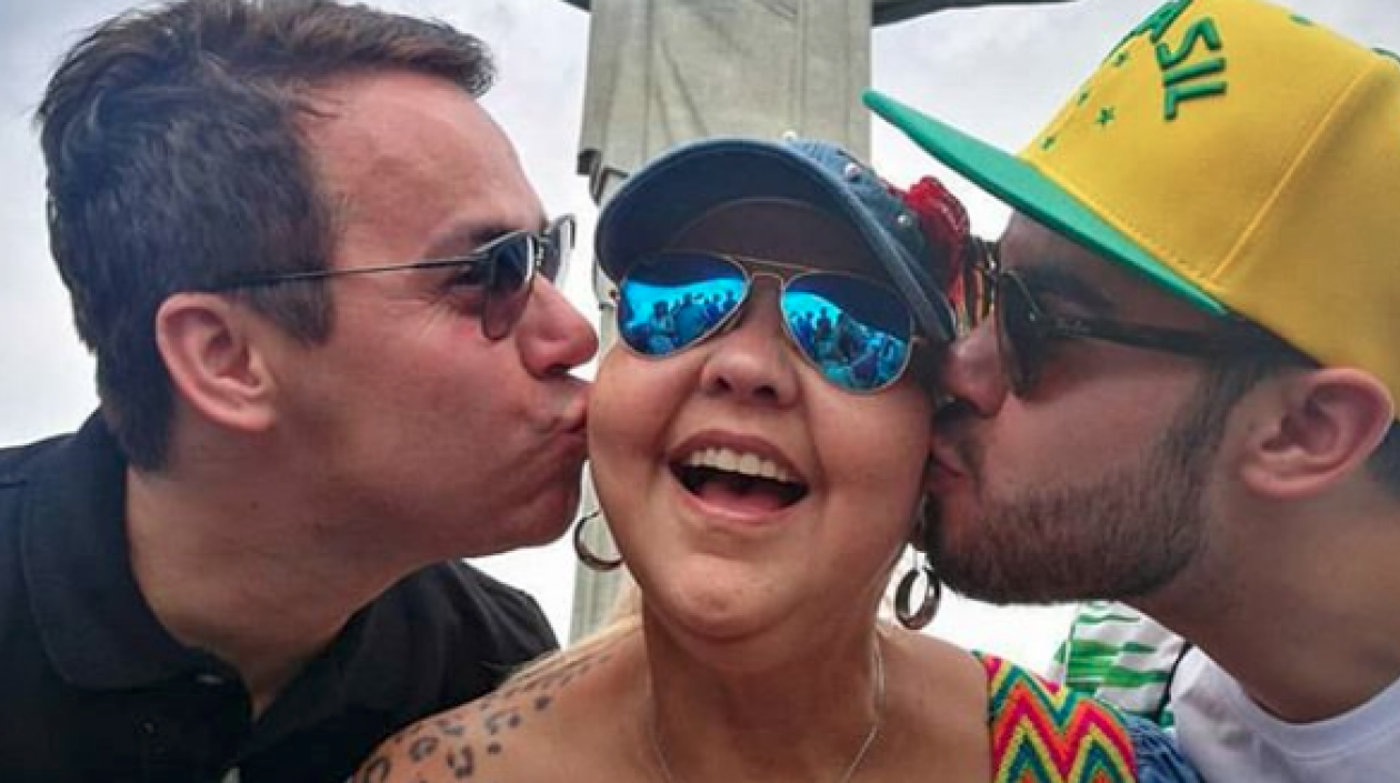 La gorda Fabiola con su familia.