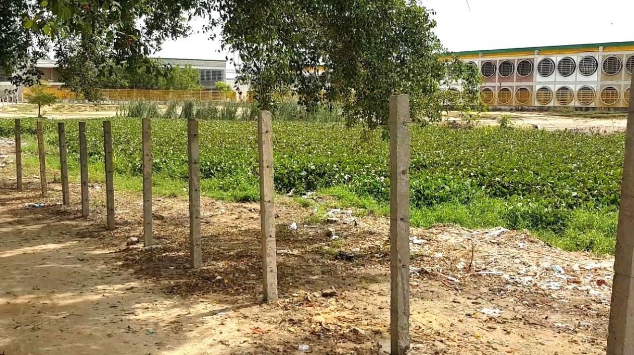 El predio cerrado por Edumas en Soledad.