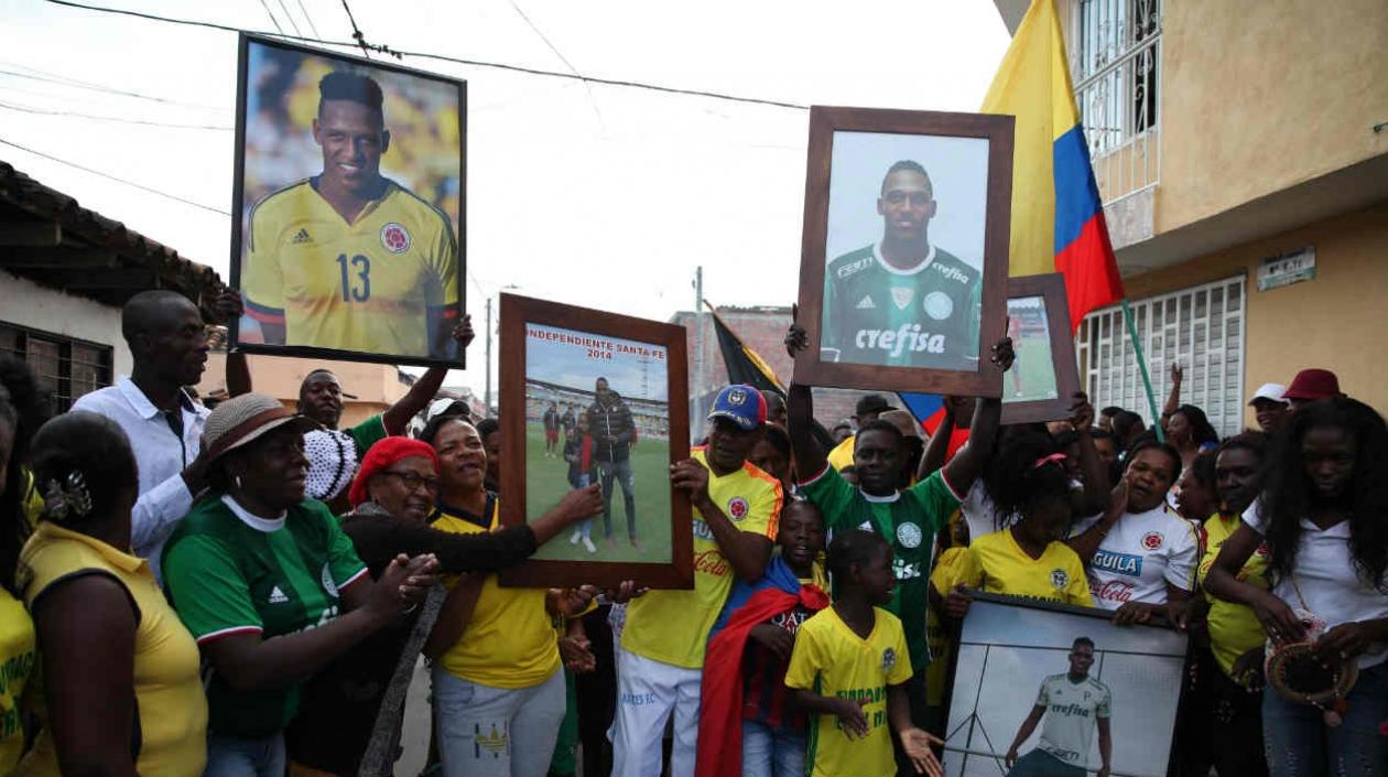 Las cales de Guachené se volvieron locas con la presentación de Mina. 