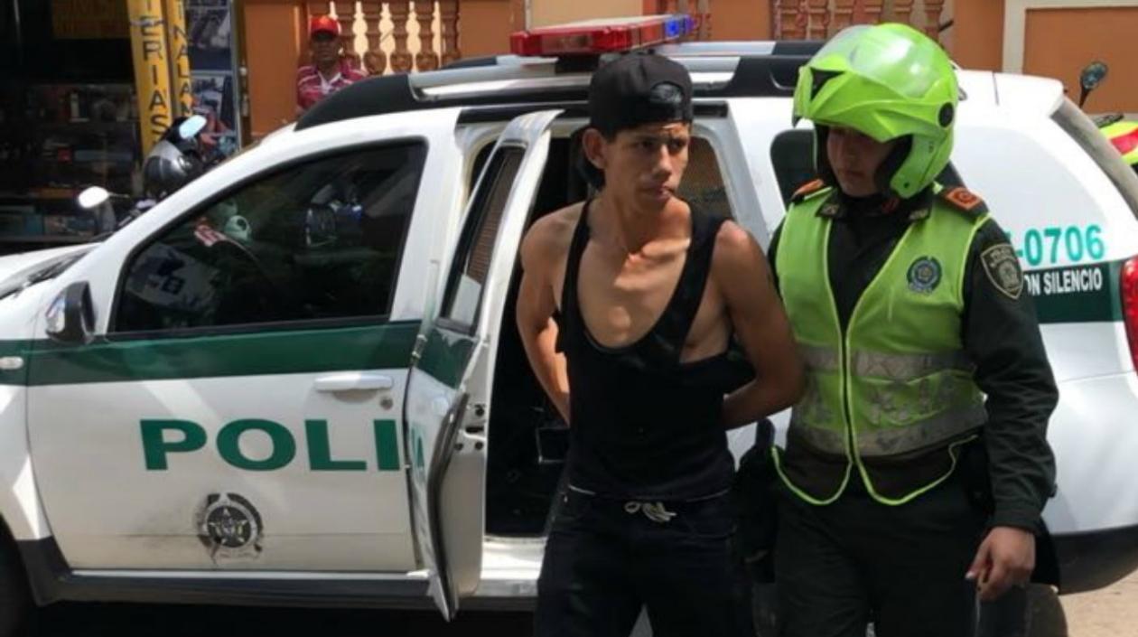 El capturado fue conducido a la URI de la Fiscalía.