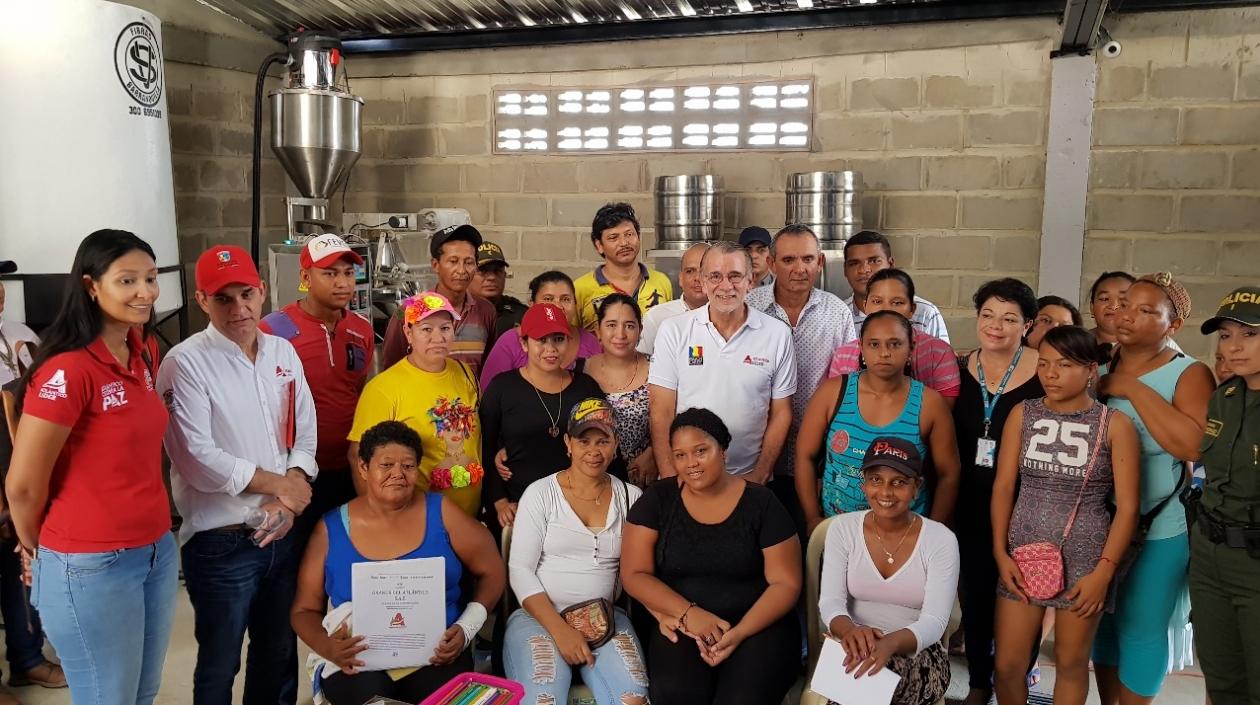 Víctimas se capacitan en la operación del proyecto Granos del Atlántico.