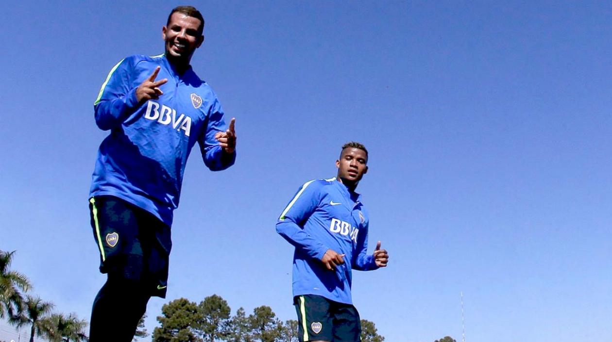 Edwin Cardona y Wilmar Barrios, jugadores colombianos de Boca Juniors.
