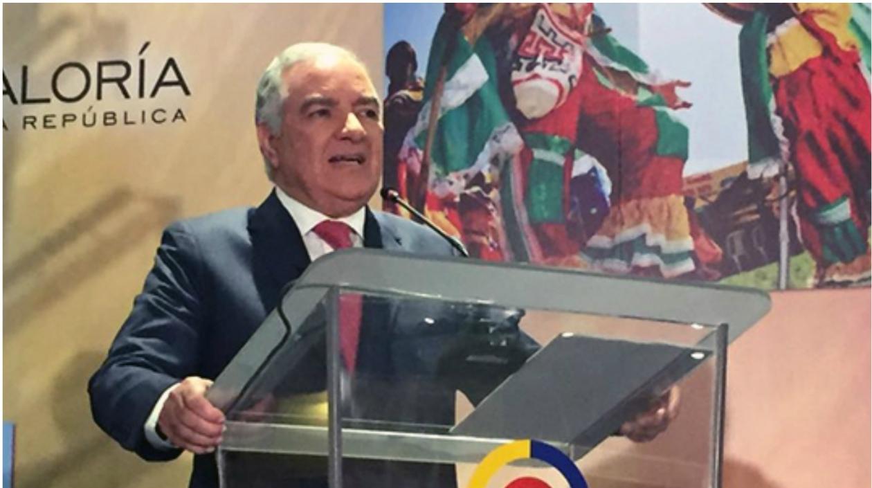 Edgardo Maya Villazón, contralor general de la República.