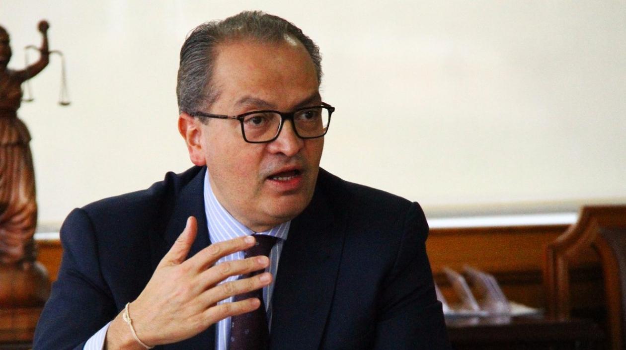 Fernando Carrillo Flórez, procurador general.