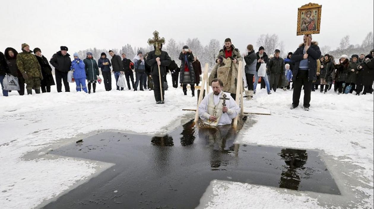 El rito comienza a la medianoche con 59 puntos habilitados.
