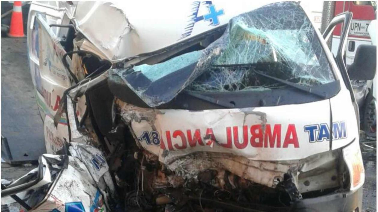 En el hecho perdió la vida el conductor de la ambulancia.