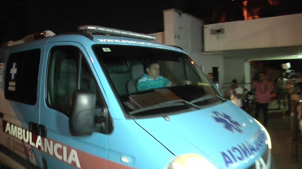 En una ambulancia se produjo el traslado.