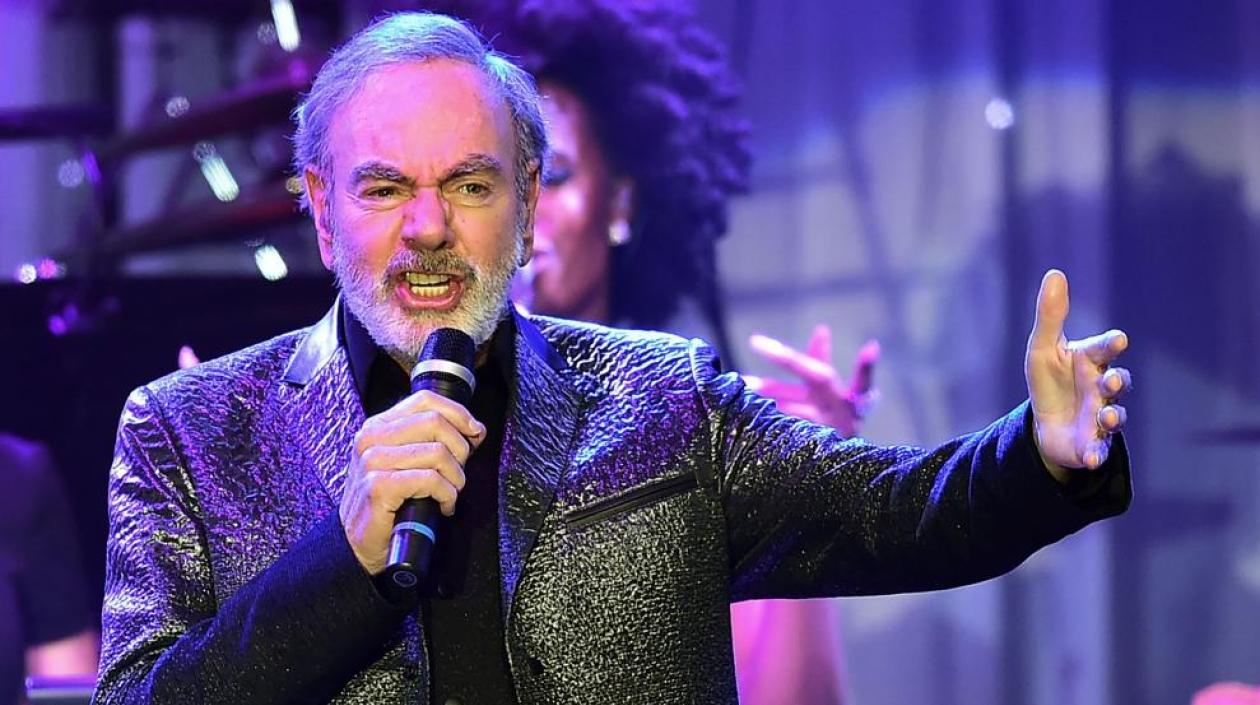 Neil Diamond, cantante estadounidense.