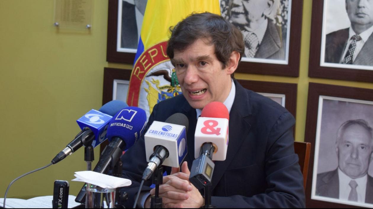  Francisco Reyes Villamizar, superintendente de Sociedades.