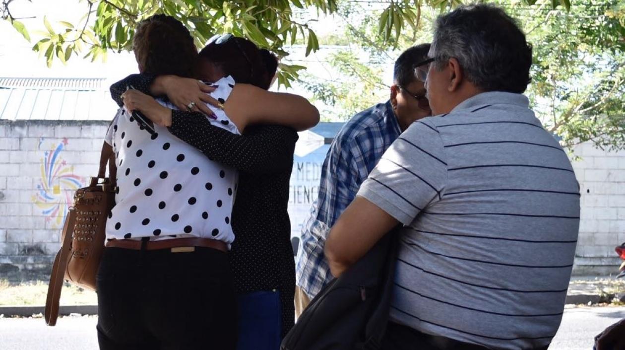 Familiares de Moisés Gerardo Coba Camargo.