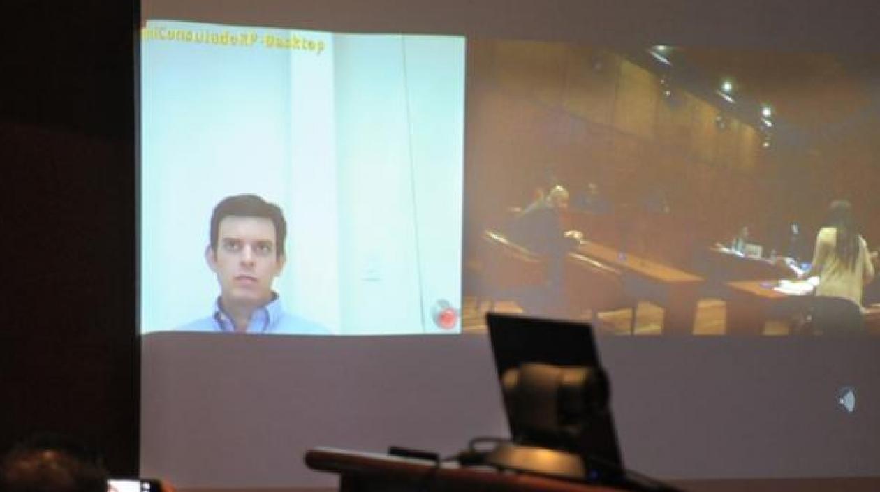 El papá de Alejandro Lyons deberá responder por lavado de activos y enriquecimiento ilícito de particulares.