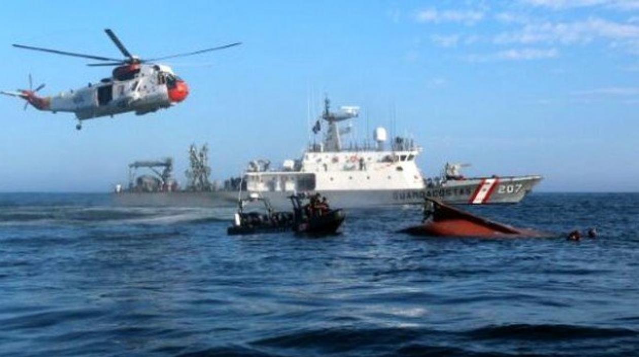 Solo han podido rescatar tres cuerpos sin vida.