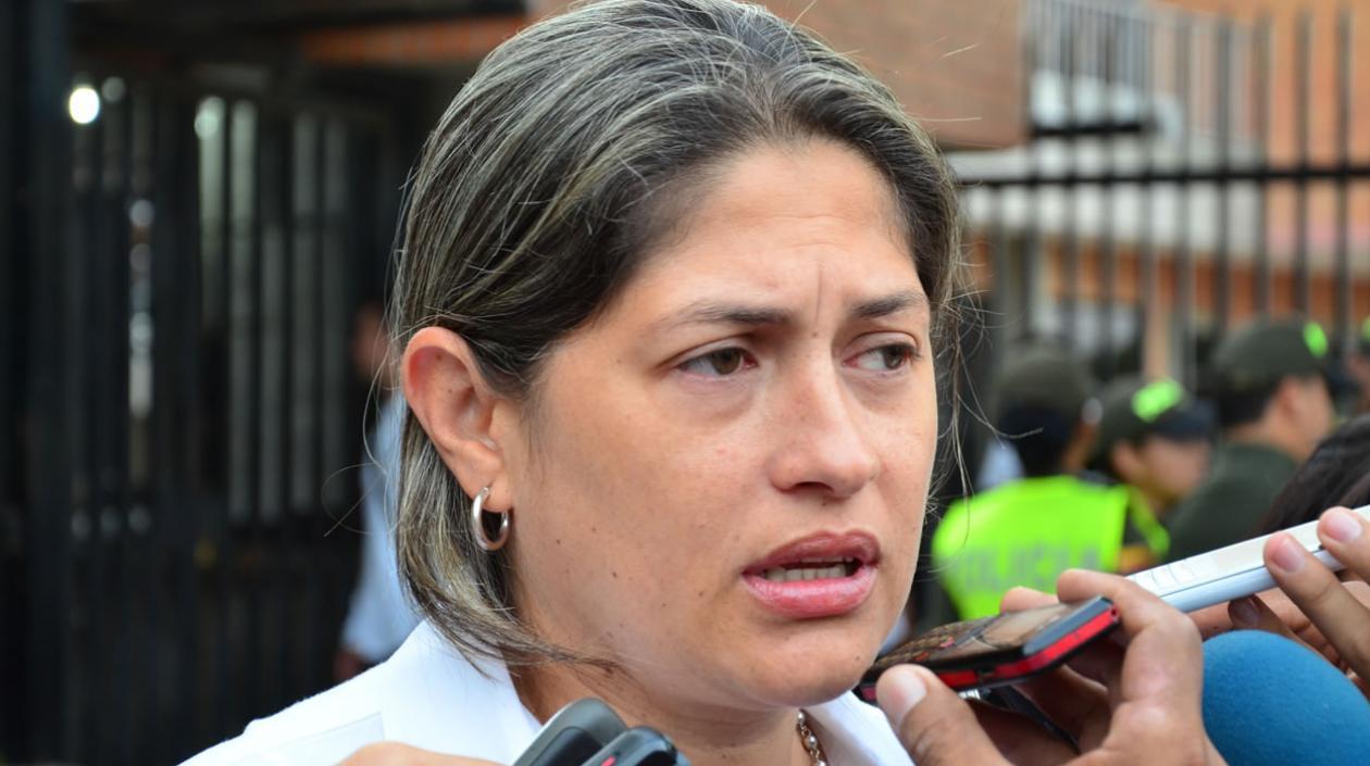 La Secretaria de Salud, Alma Solano