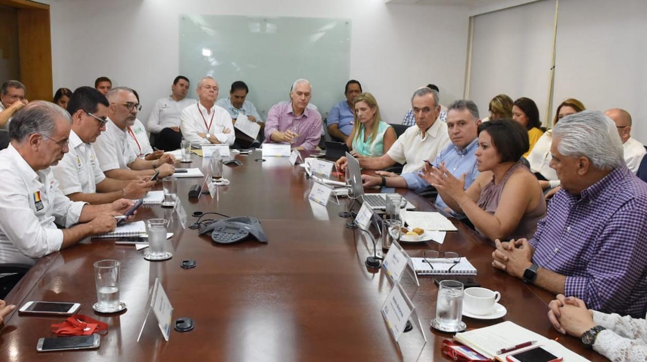 Reunión de la Superservicios con la dirigencia regional.