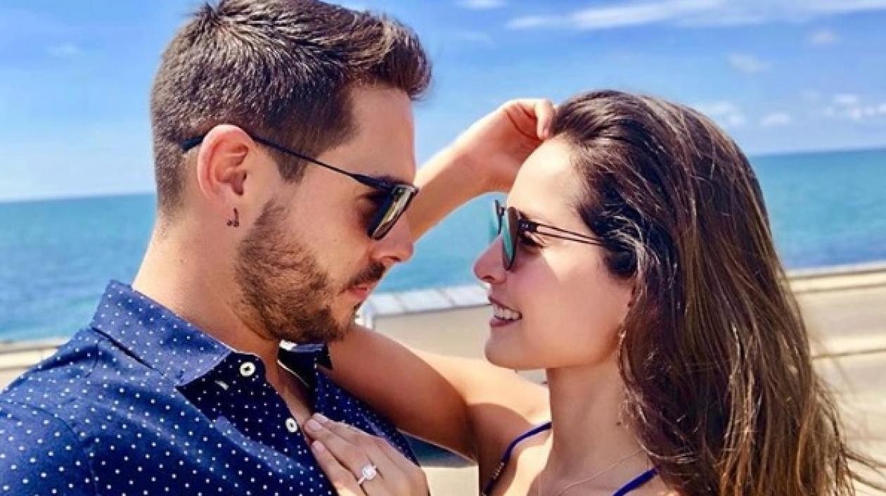 Los actores Sebastián Caicedo y Carmen Villalobos.