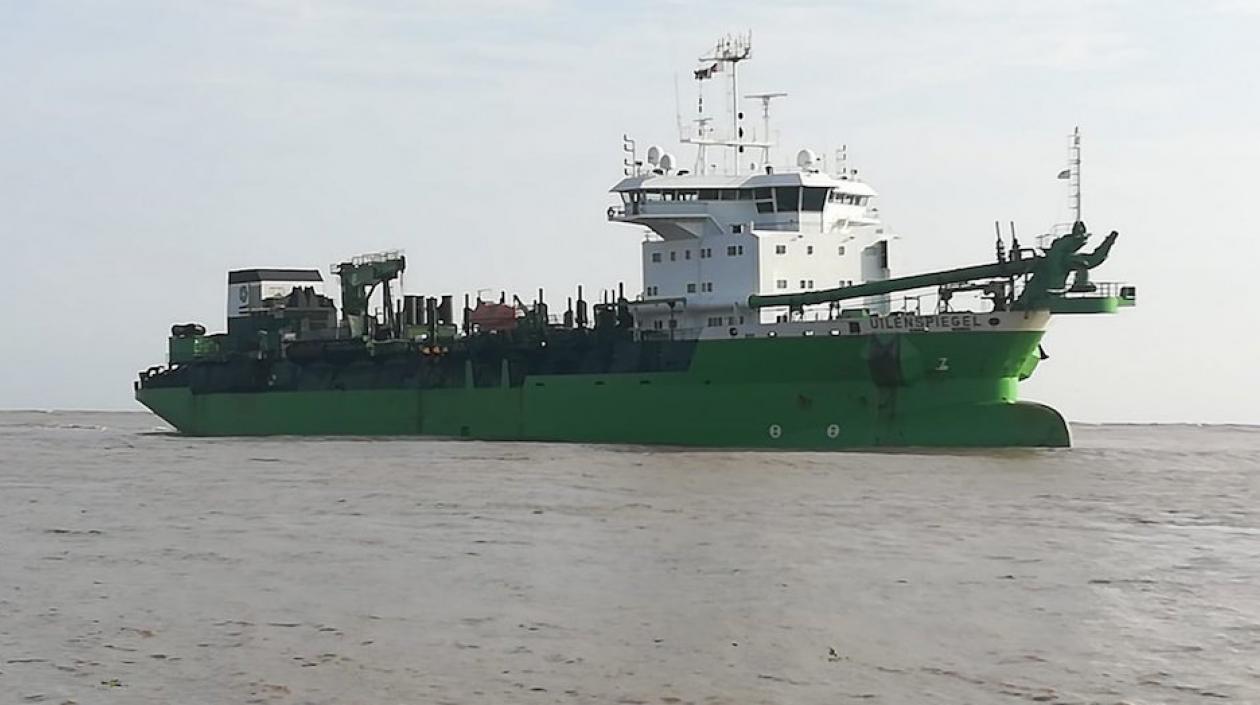 La reciente draga en el mantenimiento del canal,