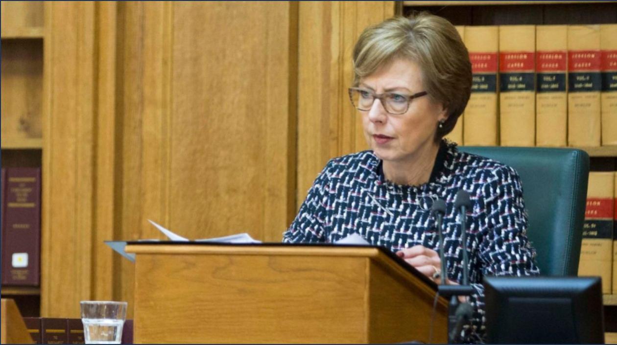 Lady Anne Smith, magistrada a cargo del informe.