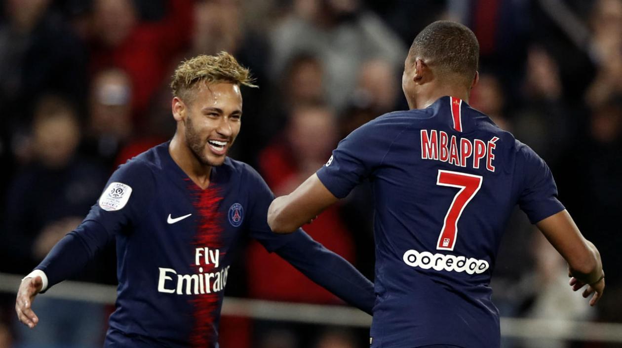 Neymar y Mbappe, figuras del PSG. 