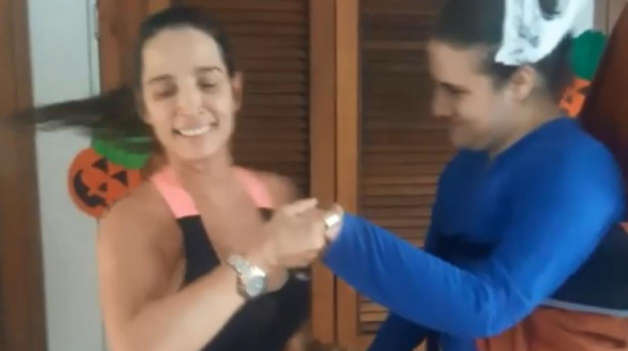 La actriz Luly Bossa y su hijo Ángelo.