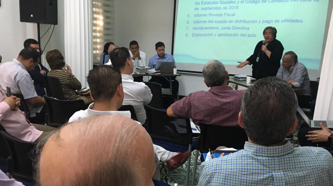 La Directora de la SAE durante la Asamblea de la Triple A.